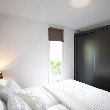 Holiday Cbe4.5 *
